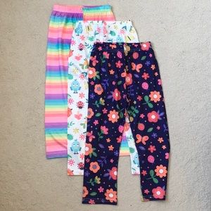 Girls Set of 3 Patterned Capri Leggings NWOT 7